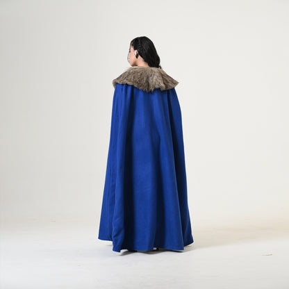 Medieval wool cloak with faux fur collar – view 6