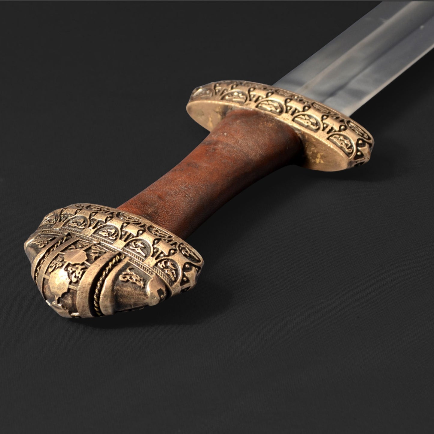 Primus Viking Jarl Sword – Bronze Hilt with Leather Grip (Scotland, 9th–10th Century)